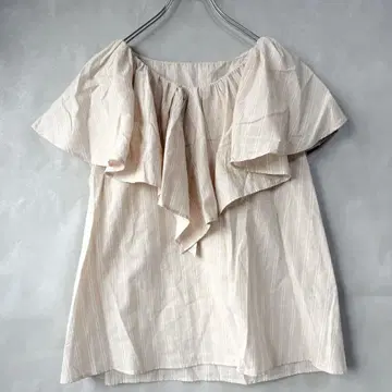 새상품급 내추럴 뷰티 베이직 M 반팔 프릴 상의 린넨 티셔츠