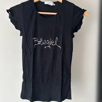 Bluigirl Jeans 비쥬 자수 티셔츠