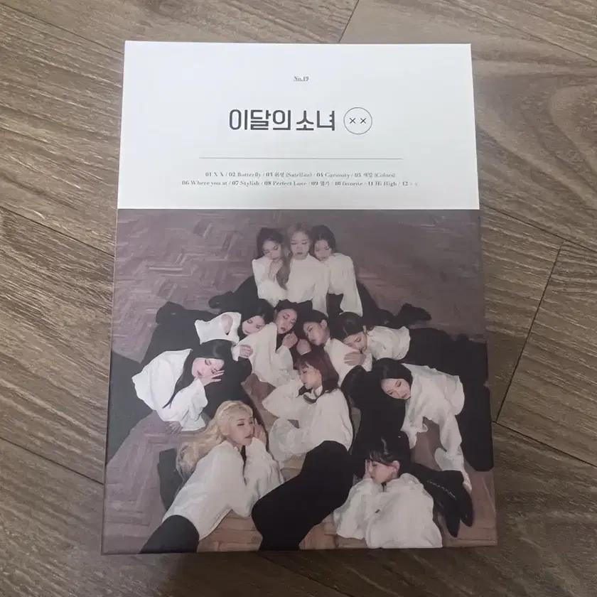 Shop 이달의소녀한정 on Bunjang Global Site - No more Korean