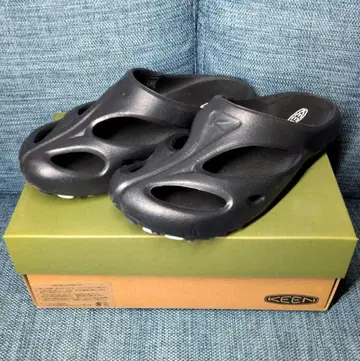 새상품급 KEEN SHANTI 킨 샨티 샌들 블랙 US10