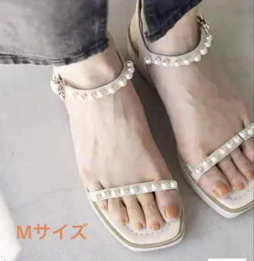 [단기간 사용만 가능] 루타론 LE TALON 4cm 펄 플랫 샌들 M