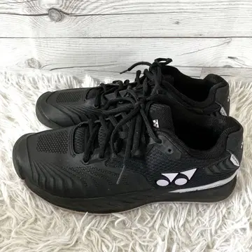 상태 양호 YONEX 요넥스 테니스화 블랙 26cm 82