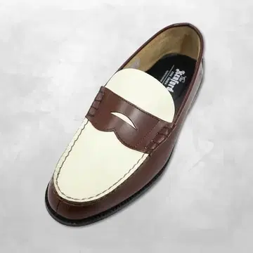 The Kenford Fineshoes K001 가죽 코인 로퍼
