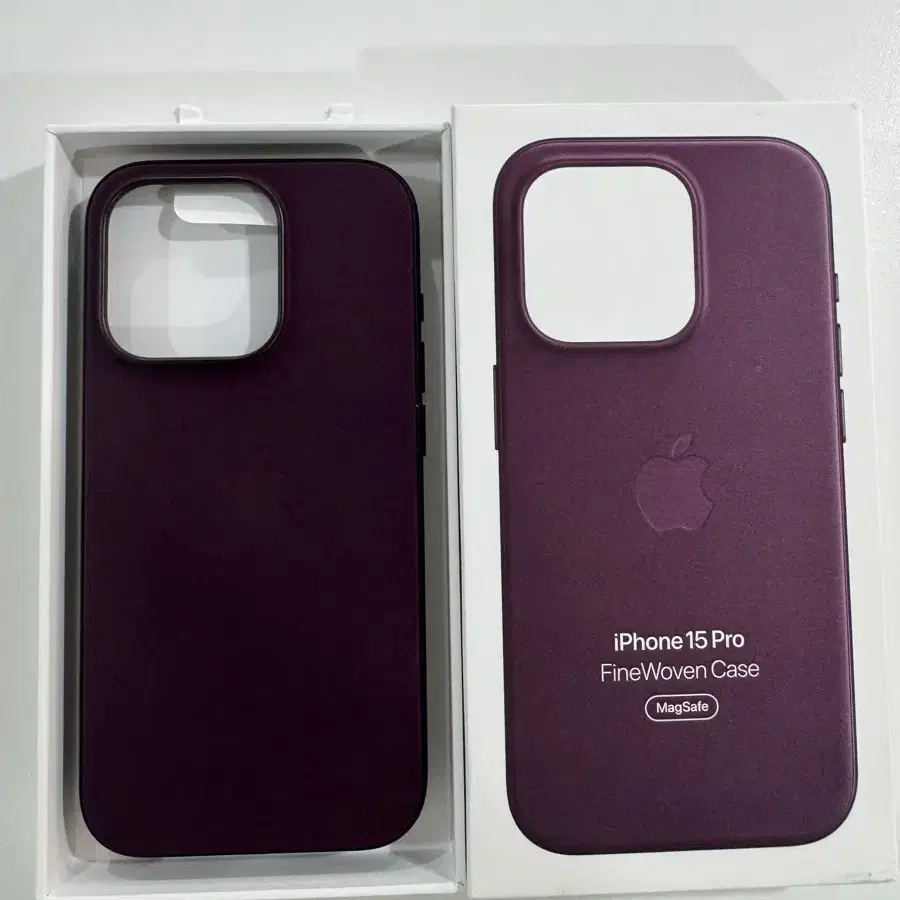 値下げしました！新品未使用未開封iPhone15ProFineWovenCase Apple FineWoven Case w/ Magsafe for iPhone 15 Pro (6.1