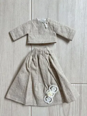 네오 브라이스 아웃핏 옷 갈아입기 의류 베이지 린넨