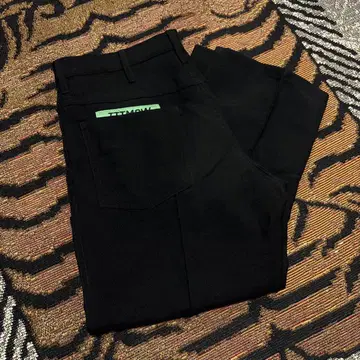 TTT MSW 블랙 슬랙스