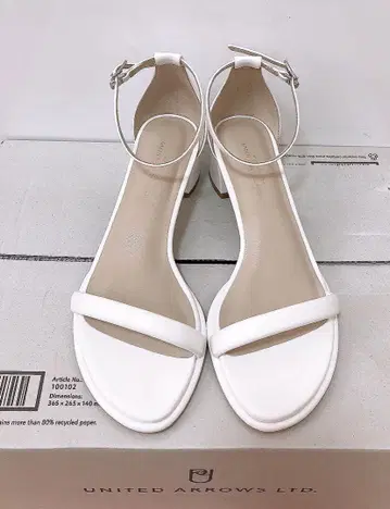 청키 패티드 샌들 화이트