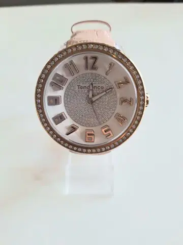 Tendence 스톤 장식 손목시계