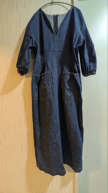 베르메이유 페예나 허리 쉐이프 데님 원피스