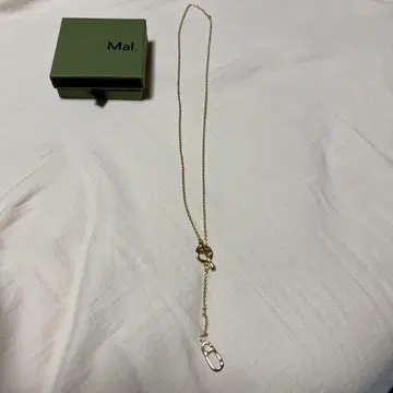 Mal. 골드 체인 목걸이