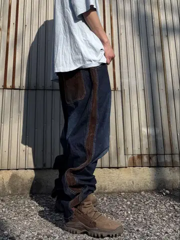 00s GODBODY Side Velour Baggy Denim