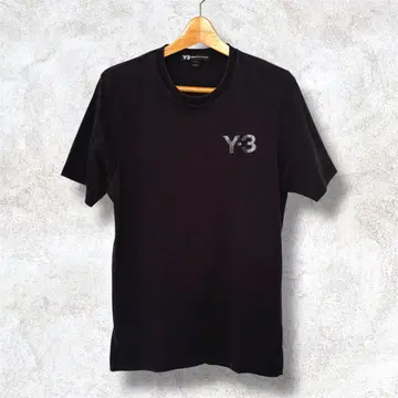 Y-3 블랙 반팔 티셔츠