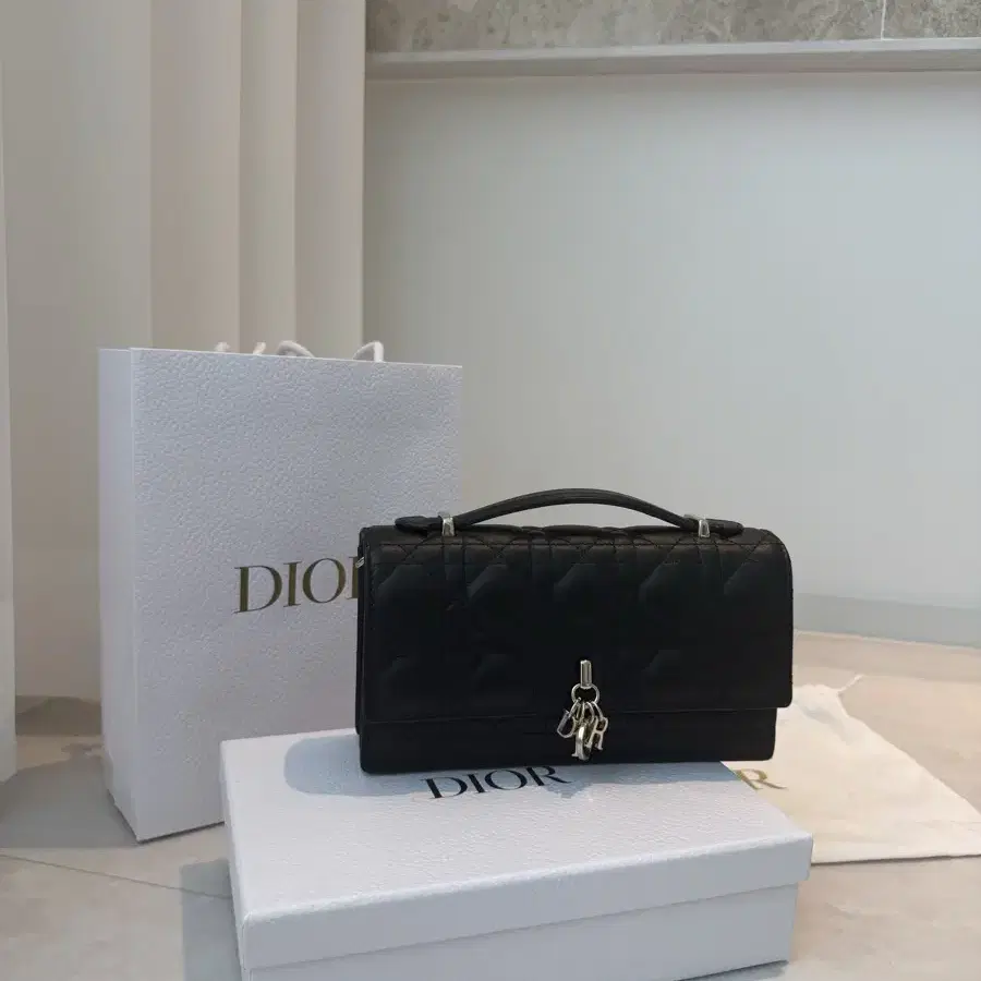 CHANEL | 샤넬 Chanel New Mini Top Handle Black with Internal