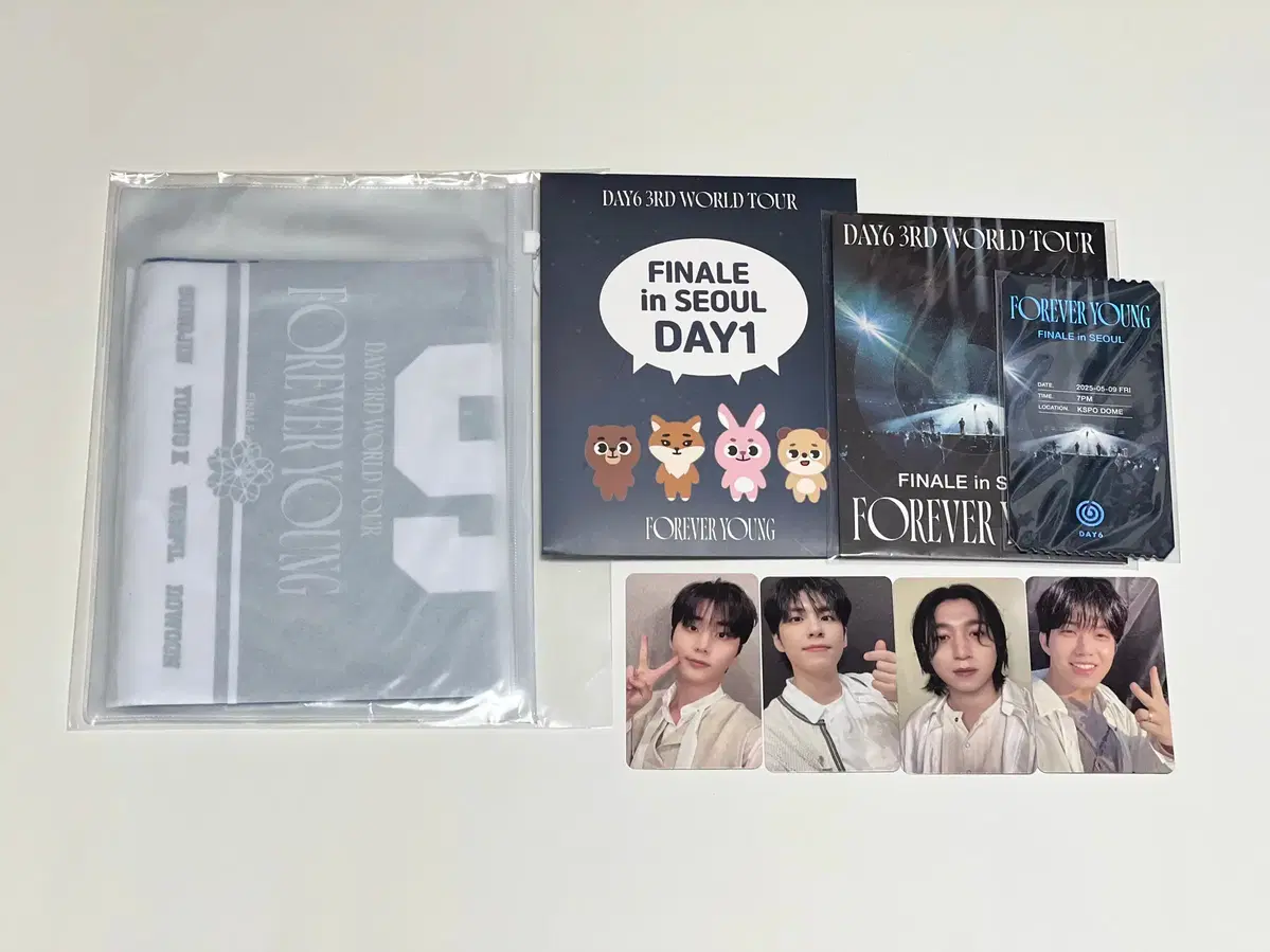 DAY6 Concert Made Zone Slogan First Concert Admission Gift Bulk wts