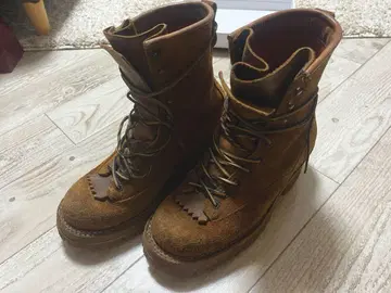 vibram 브라운 스웨이드 10홀 부츠