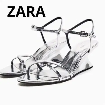 ZARA 실버 샌들