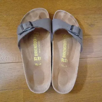 BIRKENSTOCK 샌들 37 MADRID