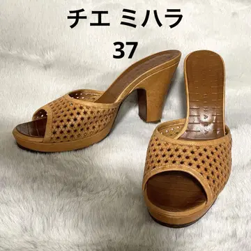 [새상품급] 치에미하라 37 플랫폼 뮬 베이지