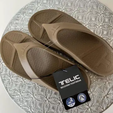 TELIC 리커버리 샌들 모카