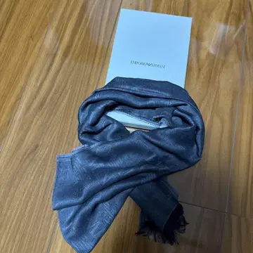 EMPORIO ARMANI 그레이 스톨