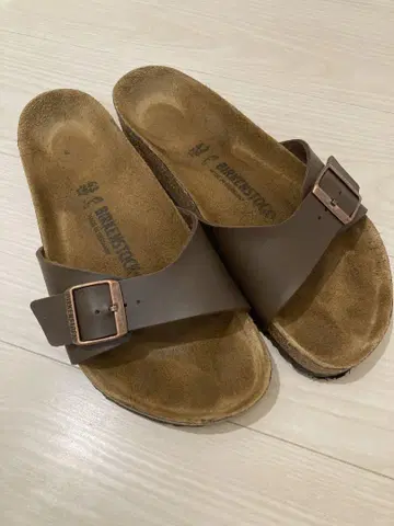 고품질 버켄스탁 마드리드 샌들 브라운 43 28.0cm