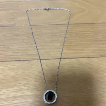 실버 원형 펜던트 목걸이