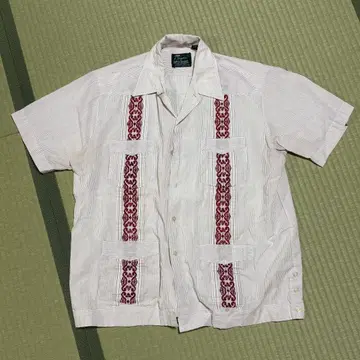70년대 Guayabera 쿠바 셔츠 화이트/레드