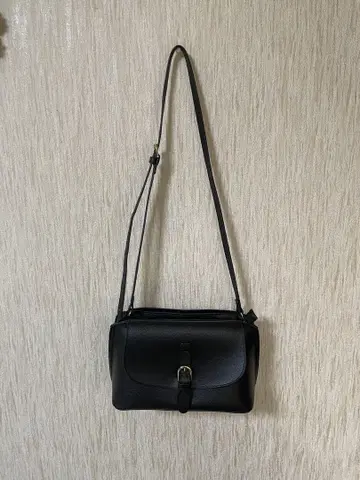 블랙 숄더백