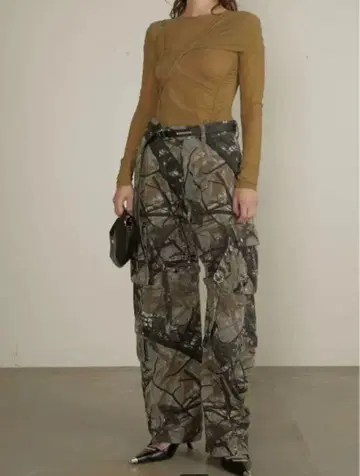 플랜크 프로젝트 Camo Barrel Leg Cargo Pants