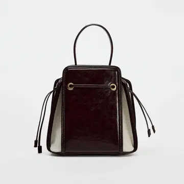 ZARA 텍스처 미니 버킷 백