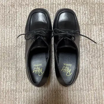 검은색 신발 로퍼