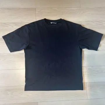 UNIQLO U 크루넥 T셔츠