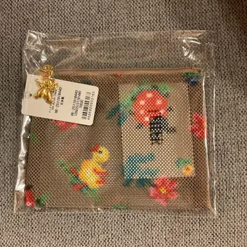 페이러 하이디 패턴 메쉬 파우치 S 사이즈 베이지