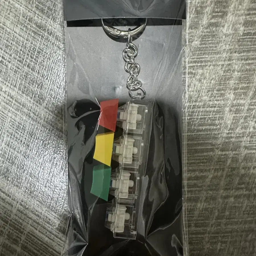 G-DRAGON Übermensch KEYCAP KEYRING キーリング G-DRAGON 2025 WORLD TOUR ÜBERMENSCH OFFICIAL MD [KEYCAP