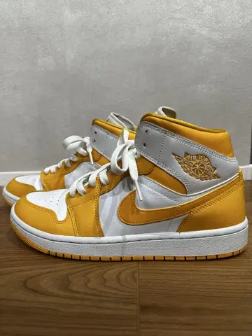 AIR JORDAN 1HI