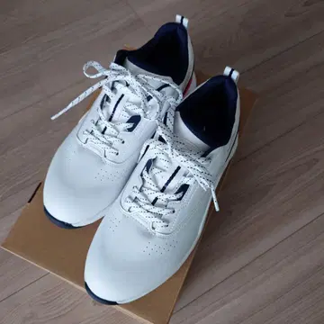 Mizuno 해저드 에너지 골프화 화이트/네이비