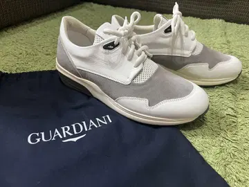 GUARDIANI 가죽 제품 스니커즈 화이트/그레이 수납 봉투 포함