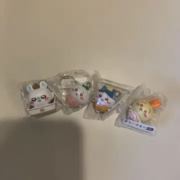 치이카와 쿠라스시 비쿠라폰 피규어 4종