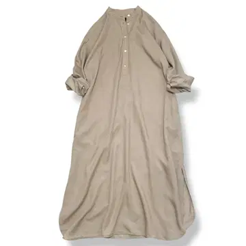 Spick & Span 밴드 카라 긴팔 롱 원피스 와이드 실루엣