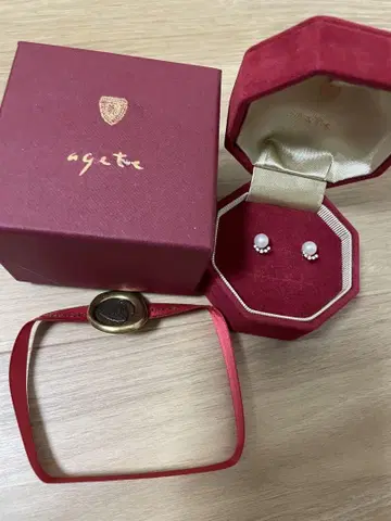 agete 펄 크리스탈 귀걸이