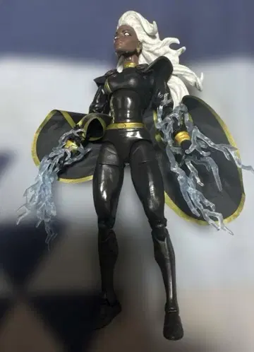 마블 레전드 스톰 블랙 코스튬 X-men