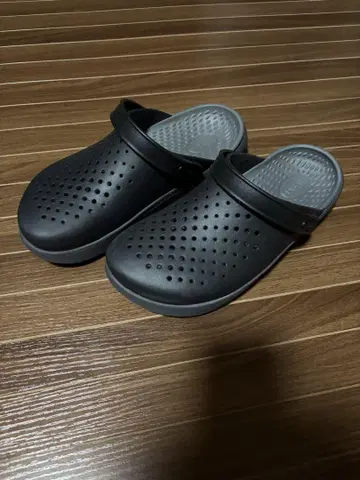 INMOTION CLOG 크록스
