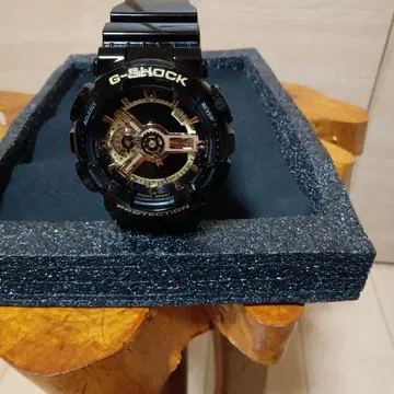 G-SHOCK 스포츠 워치 블랙 골드