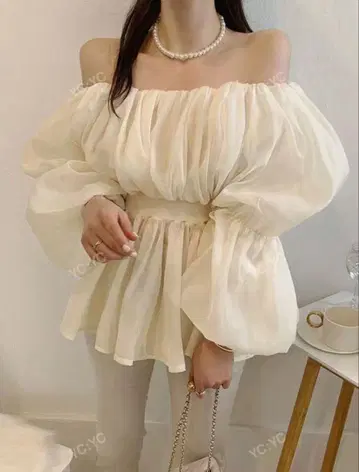 오프숄더 페플럼 블라우스 SHEIN