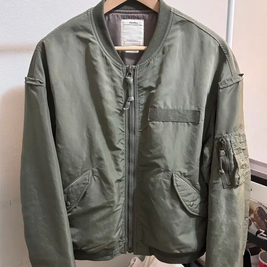 VISVIM | 비즈빔 Visvim Thorson Crash Olive Size 3 on Bunjang