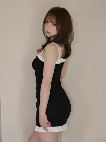 andmary Rebecca mini dress black 정품