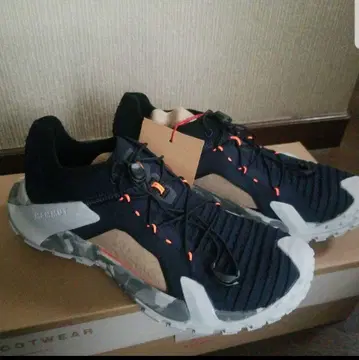 마무트 샌들