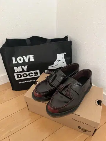 정품 Dr.Martens ADRIAN 태슬 로퍼