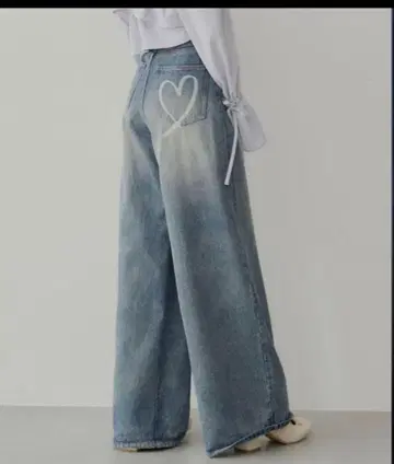 Chico 하트 프린트 박스 와이드 데님 팬츠