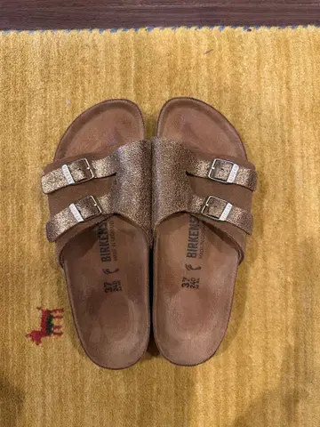 버켄스탁 브라운 더블 스트랩 샌들 37